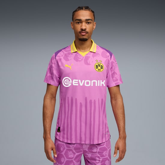 KIDSUPER-x-BORUSSIA-DORTMUND-Authentic-T