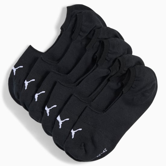 Czarne skarpetki sportowe PUMA dla dorosłych, z białym logo na pięcie.