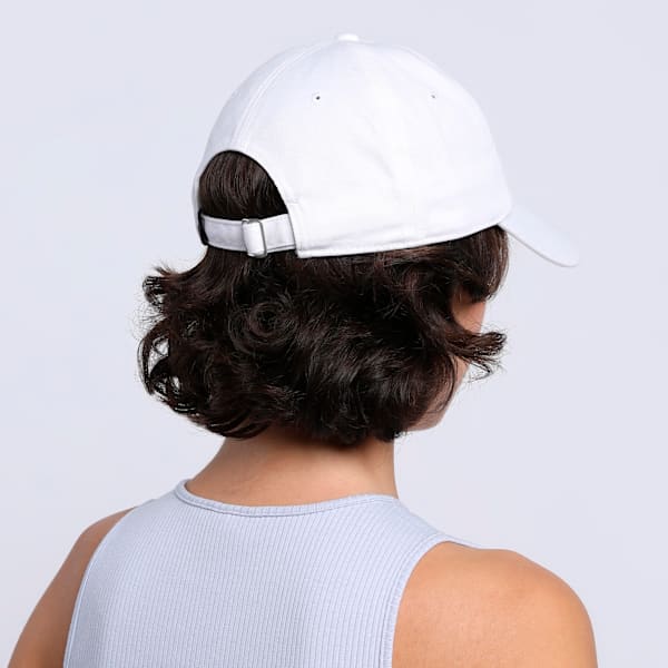 WARDROBE Essentials GRAPHIC Dad Cap, PUMA White, extralarge-IND