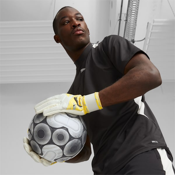 FUTURE Match NC Goalkeeper Gloves, Yellow Blaze-PUMA Black, extralarge-IND