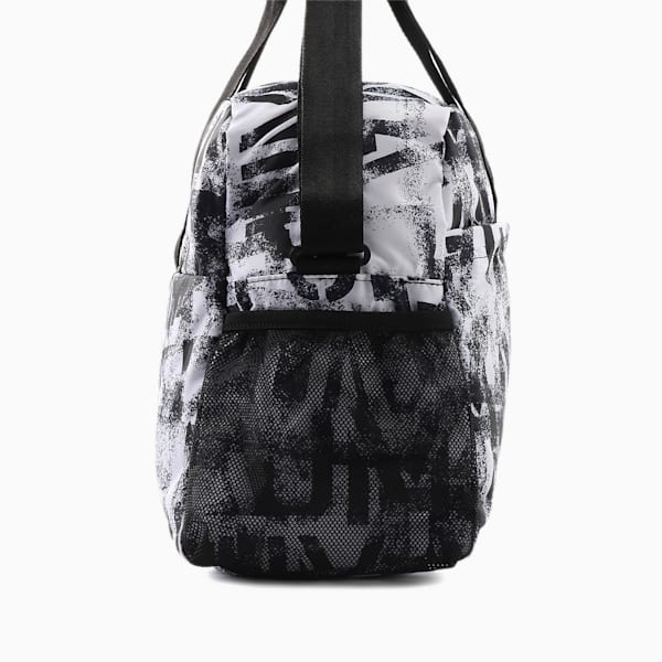 トレーニング AT エッセンシャル ウィメンズ グリップ ダッフル バッグ 30L, Puma White-Puma Black-AOP, extralarge-JPN