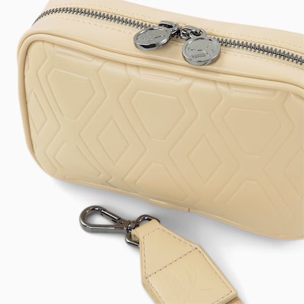 LUXE SPORT Boxy Waist Bag, Light Sand-AOP, extralarge