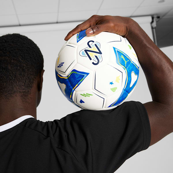 PUMA Performance ENERGY Soccer Ball