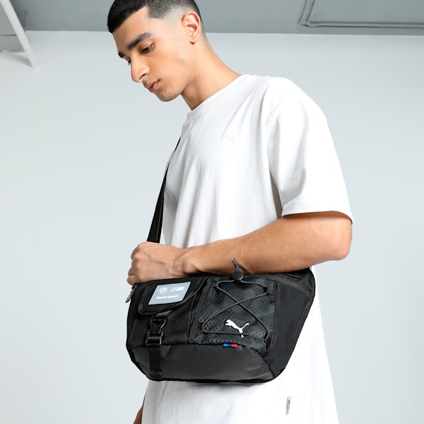 BMW MMS Statement Small Messenger Bag, PUMA Black-AOP, extralarge-IND