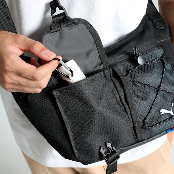 BMW MMS Statement Small Messenger Bag, PUMA Black-AOP, extralarge-IND