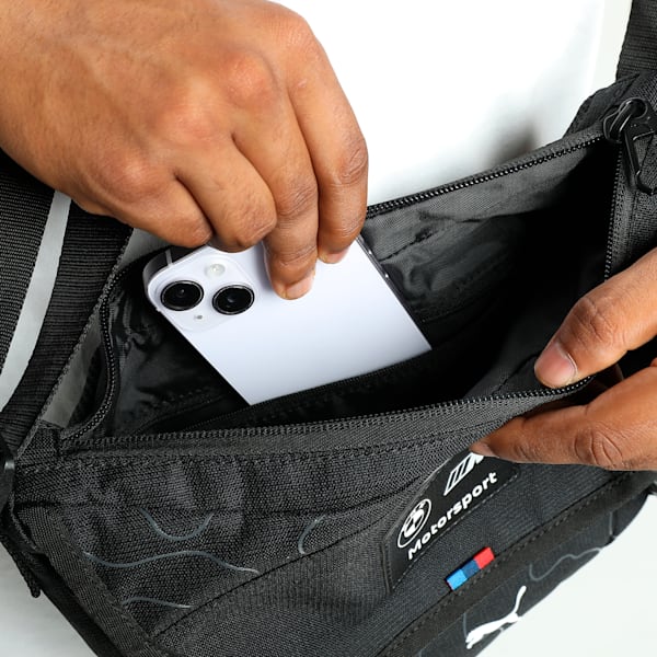 BMW M Motorsport Statement Small Messenger Bag, PUMA Black-AOP, extralarge-IND