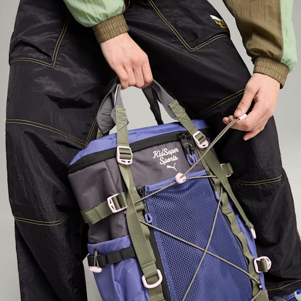 ユニセックス PUMA x KIDSUPER STUDIOS バックパック 27L, Dark Coal-Multicolor, extralarge-JPN