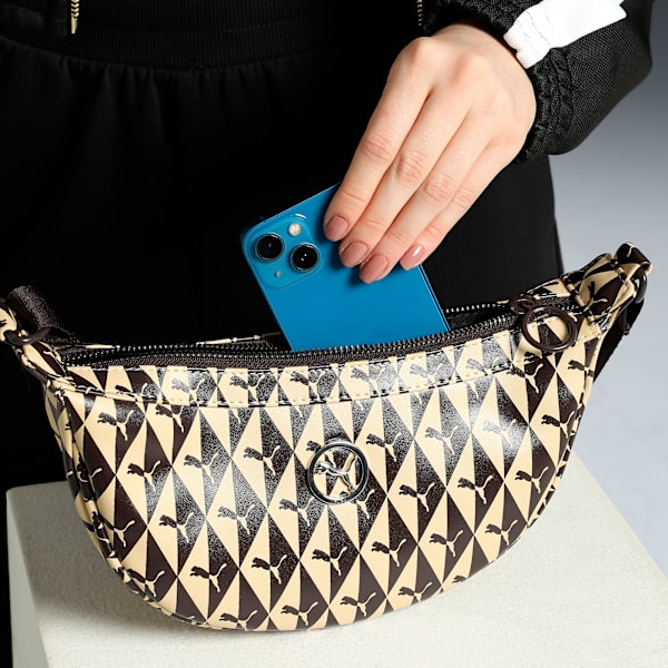 PUMA CA PRO Women's Trendy Handheld Bag, Chocolate-Toasted Almond-AOP, extralarge-IND
