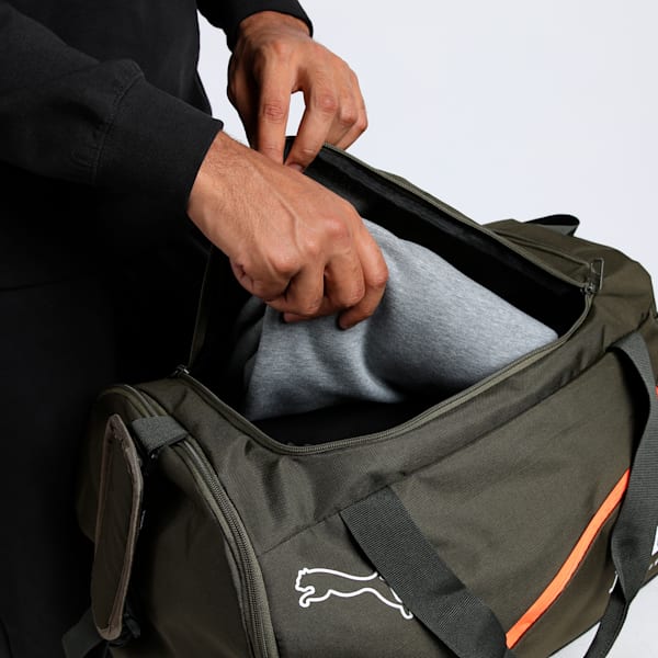 PUMA STRYKER Unisex Duffle Bag, Dark Olive, extralarge-IND