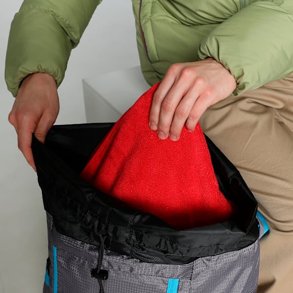 PUMA PEAKPACKER Trekking Extra Large Rucksack 54L, Bright Aqua-Cool Mid Gray, extralarge-IND