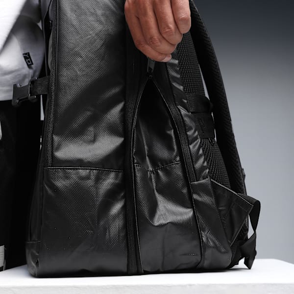 PUMA Travel V1 Spacious Expandable Backpack, PUMA Black, extralarge-IND