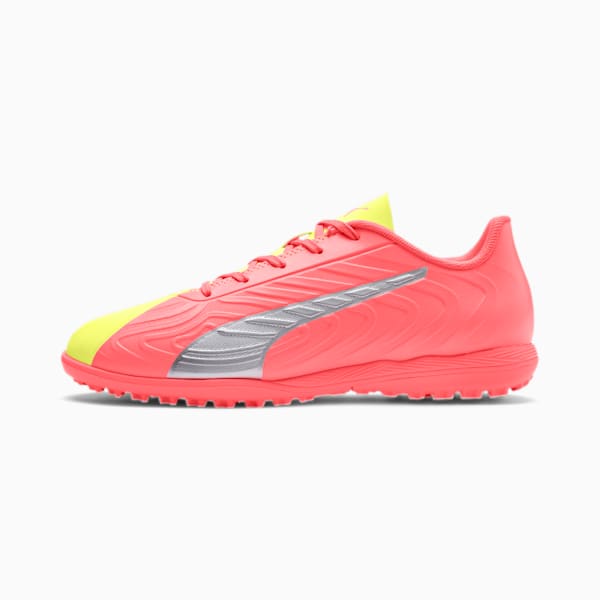 PUMA ONE 20.4 OSG TT Soccer Shoes JR, Nrgy Peach-Fizzy Yellow-Puma Aged Silver, extralarge