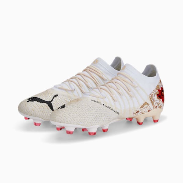 womens soccer cleats