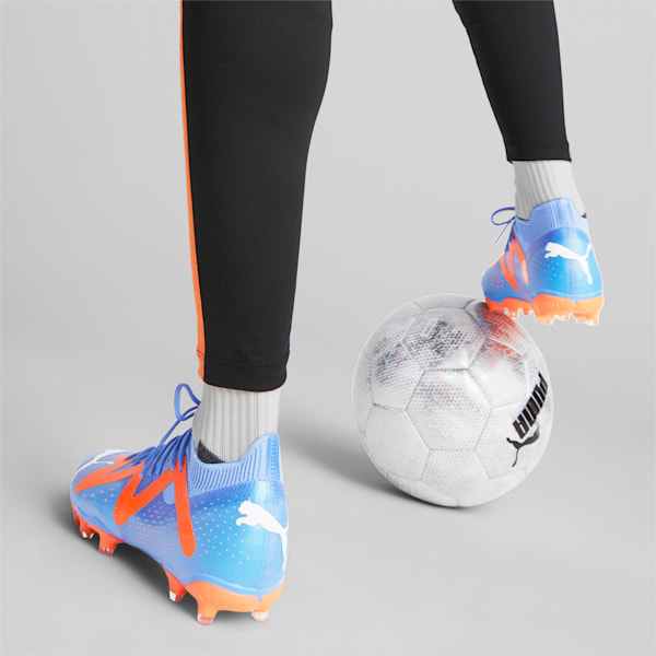 FUTURE Match FG/AG Football Boots Women, Blue Glimmer-PUMA White-Ultra Orange