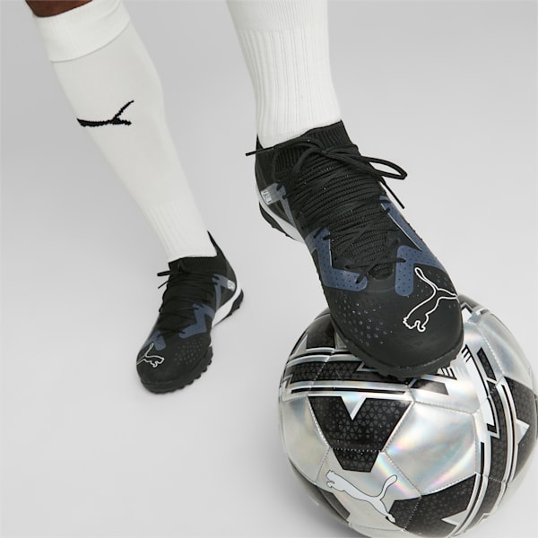 FUTURE MATCH Turf Trainers, PUMA Black-PUMA White, extralarge-IND
