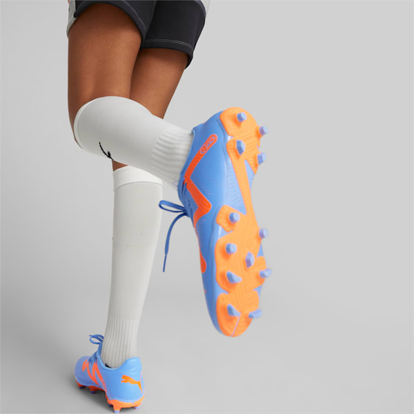 FUTURE Play FG/AG Women's Soccer Cleats, Blue Glimmer-PUMA White-Ultra Orange, extralarge