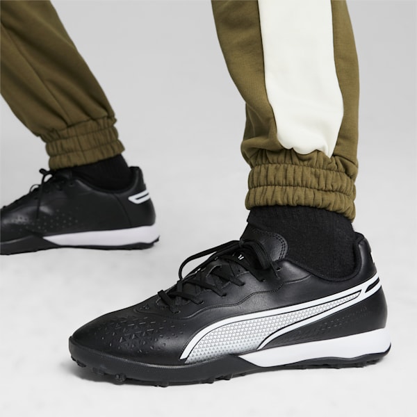 メンズ プーマ キング マッチ TT サッカー トレーニングシューズ, PUMA Black-PUMA White, extralarge-JPN