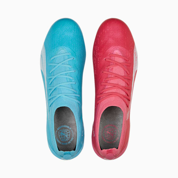 Tacos de futbol ULTRA ULTIMATE Tricks FG AG PUMA