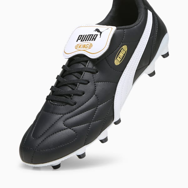 Tacos de fútbol KING TOP FG/AG, PUMA Black-PUMA White-PUMA Gold, extralarge