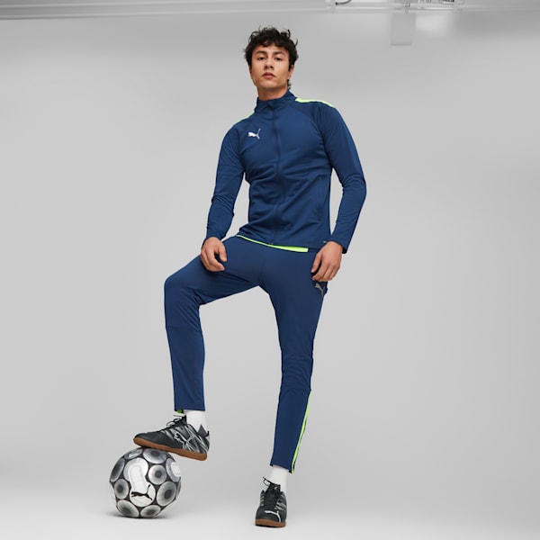 Tacos de futbol ATTACANTO IT, PUMA Black-Silver Mist, extralarge