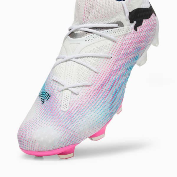 Tacos de fútbol para hombre FUTURE 7 ULTIMATE FG/AG, PUMA White-PUMA Black-Poison Pink, extralarge