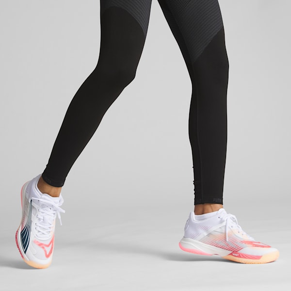 Tenis de deportes de interiores para mujer Accelerate NITRO™ SQD, PUMA White-Ocean Tropic-Passionfruit-Fizzy Melon, extralarge