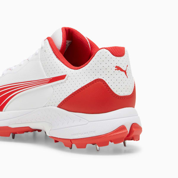 PUMA Spike 24.2 Unisex Ultralight Cricket Shoes, PUMA White-PUMA Red, extralarge-GBR