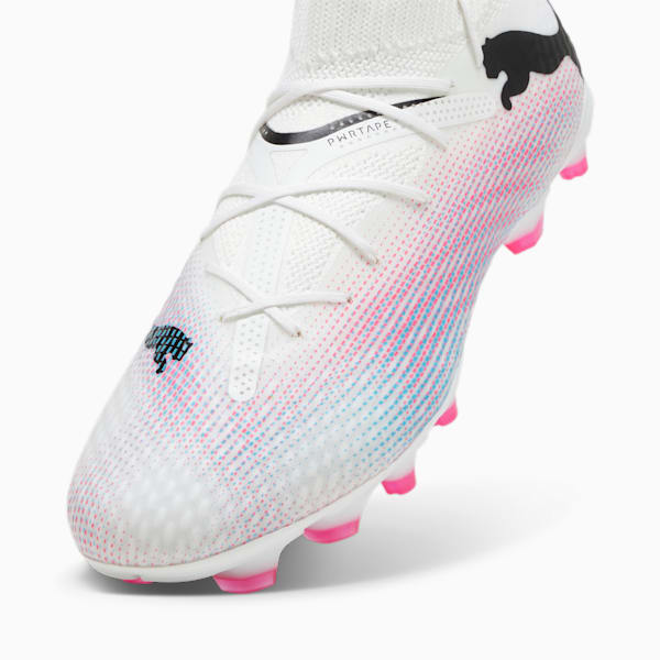 Tacos de fútbol para hombre FUTURE 7 PRO FG/AG, PUMA White-PUMA Black-Poison Pink, extralarge