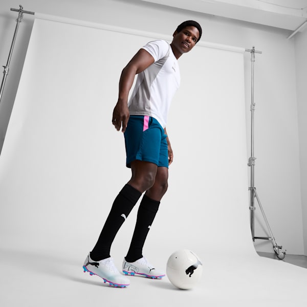 Tacos de fútbol para hombre FUTURE 7 PLAY FG/AG, PUMA White-PUMA Black-Poison Pink, extralarge