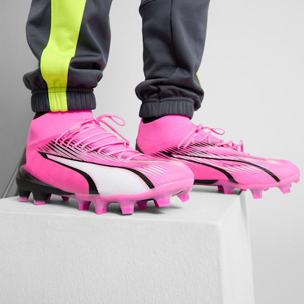 Tacos de fútbol para hombre ULTRA PRO FG/AG, Poison Pink-PUMA White-PUMA Black, extralarge