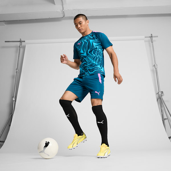 Tacos de fútbol para hombre ULTRA PLAY FG/AG, Yellow Blaze-PUMA Navy-PUMA White, extralarge