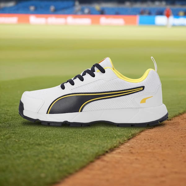 Cricket High Run Men's Shoes, PUMA White-Pelé Yellow-PUMA Navy, extralarge-IND
