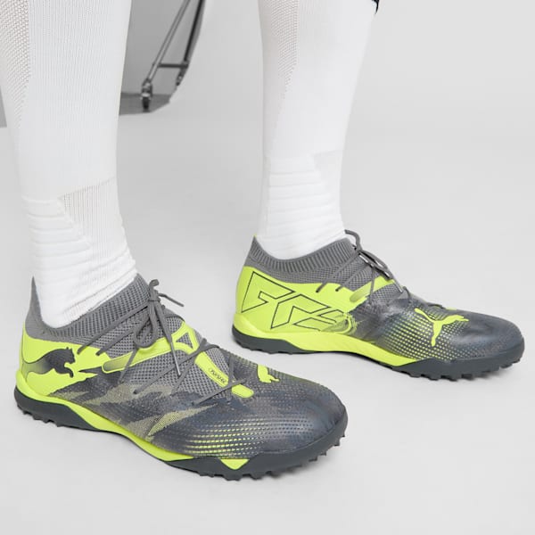 Tacos de futbol para hombre FUTURE 7 MATCH RUSH TT, Strong Gray-Cool Dark Gray-Electric Lime, extralarge