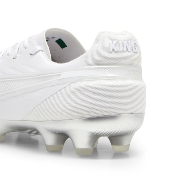 メンズ キング アルティメット HG サッカースパイク, PUMA White-PUMA Silver, extralarge-JPN