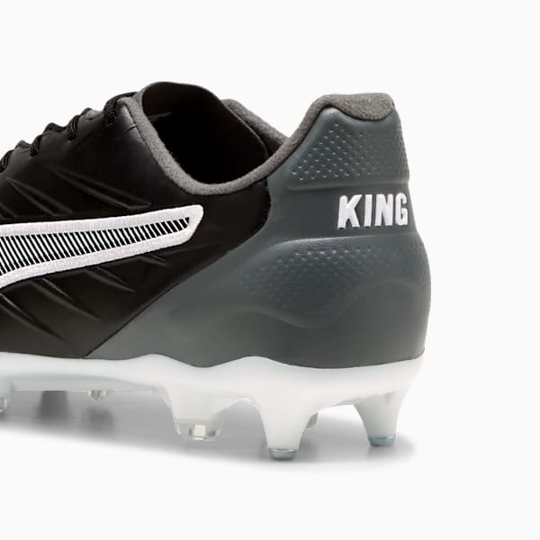 KING PRO MxSG Football Boots Unisex, PUMA Black-PUMA White-Cool Dark Gray, extralarge-GBR