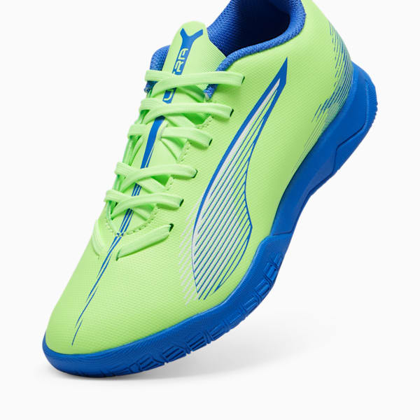 ULTRA 5 PLAY IT Youth Indoor Court Shoes, Fizzy Apple-PUMA White-Bluemazing, extralarge-IND