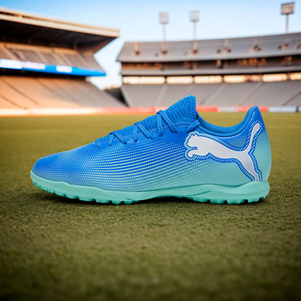 FUTURE 7 PLAY TT Football Boots, Hyperlink Blue-Mint-PUMA White, extralarge-IND