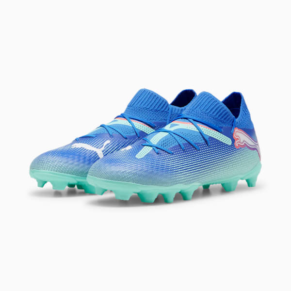 Chaussures de soccer à crampons pour terrain dur/terrain artificiel FUTURE 7 PRO Enfant et adolescent, Bluemazing-PUMA White-Electric Peppermint, extralarge