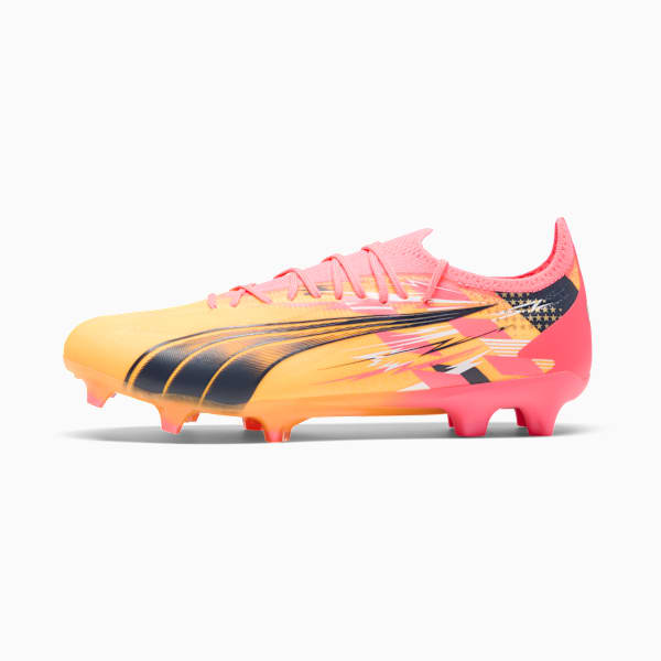 Tenis de fútbol para hombre PUMA x Christian Pulisic ULTRA ULTIMATE para terreno firme/terreno artificial, Sun Stream-PUMA Navy-Sunset Glow, extralarge