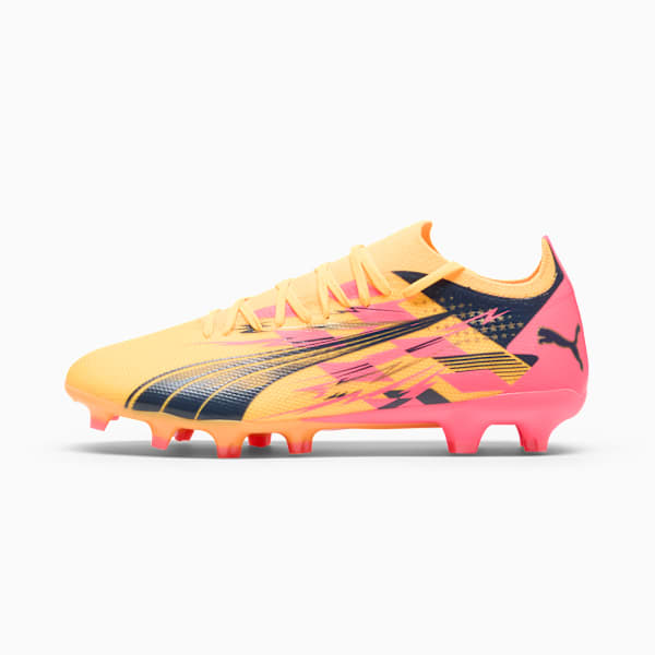 Tenis de fútbol para hombre PUMA x Christian Pulisic ULTRA MATCH para terreno firme/terreno artificial, Sun Stream-PUMA Navy-Sunset Glow, extralarge