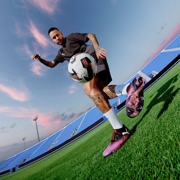 Tacos de fÃºtbol para suelo firme  FUTURE 8 ULTIMATE, PUMA Black-PUMA White-Glowing Red, extralarge