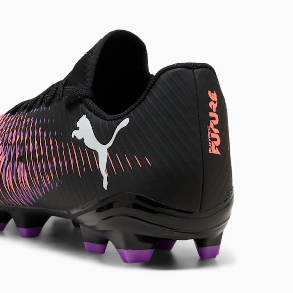 Tacos de fútbol FUTURE 8 PLAY FG/AG, PUMA Black-PUMA White-Glowing Red, extralarge
