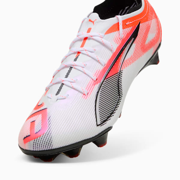 Botines de fútbol para suelos firmes para mujer ULTRA 5 CARBON, PUMA White-PUMA Black-Glowing Red, extralarge