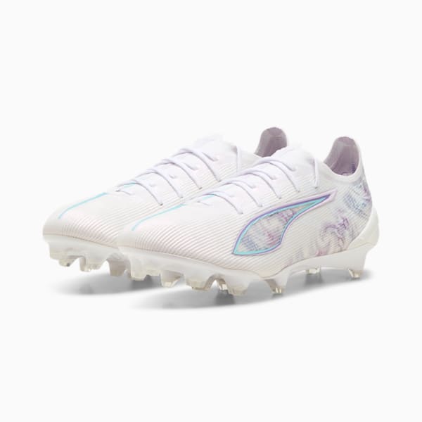 Chaussures de soccer à crampons pour terrain dur/terrain artificiel ULTRA 5 ULTIMATE BRILLIANCE Femme, PUMA White-PUMA Black-Spring Lavender, extralarge