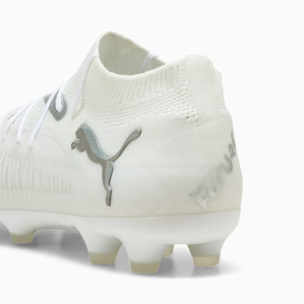 ユニセックス フューチャー 8 プロ HG サッカー スパイク, PUMA White-Matte Silver, extralarge-JPN