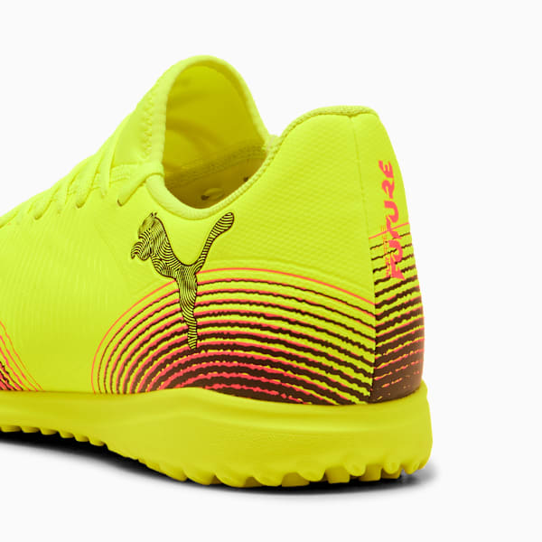 FUTURE 8 PLAY TT Men's Soccer Cleats, Yellow Alert-PUMA Black-Sun Struck, extralarge