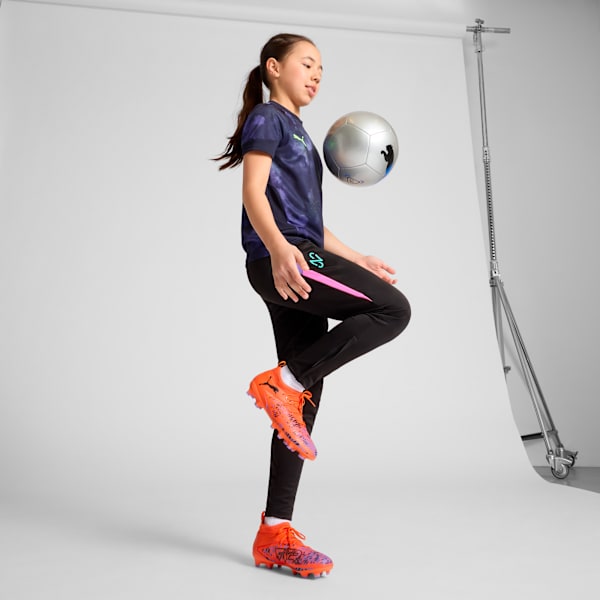 Tacos de fútbol FUTURE 8 MATCH CREATIVITY FG/AG para adolescentes, Orange Poppy-PUMA Black-Dark Amethyst, extralarge