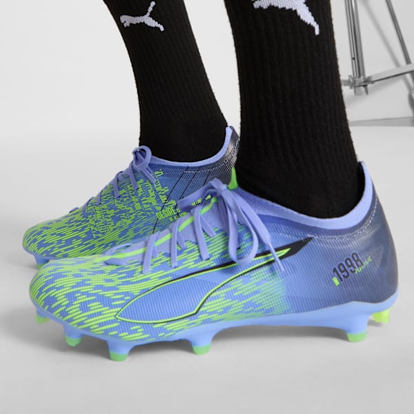 PUMA x CHRISTIAN PULISIC ULTRA 5 MATCH Chasing the Dream Firm Ground/Artificial Ground Men's Soccer Cleats, Elektro Purple-Green Glare, extralarge