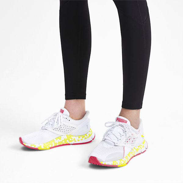 HYBRID NETFIT Astro Women's Running Shoes, White-Yellow Alert-Pnk Alert, extralarge