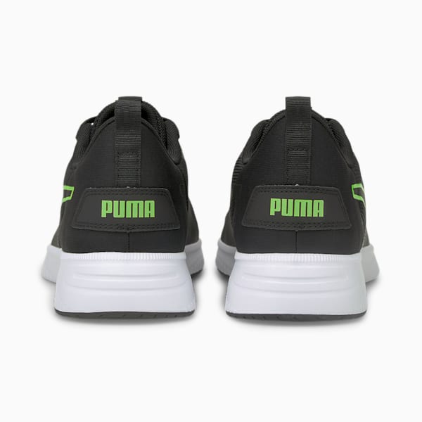 ZAPATILLAS PUMA FLYER RUNNER MODA NGO/BCO/VRD BEBE